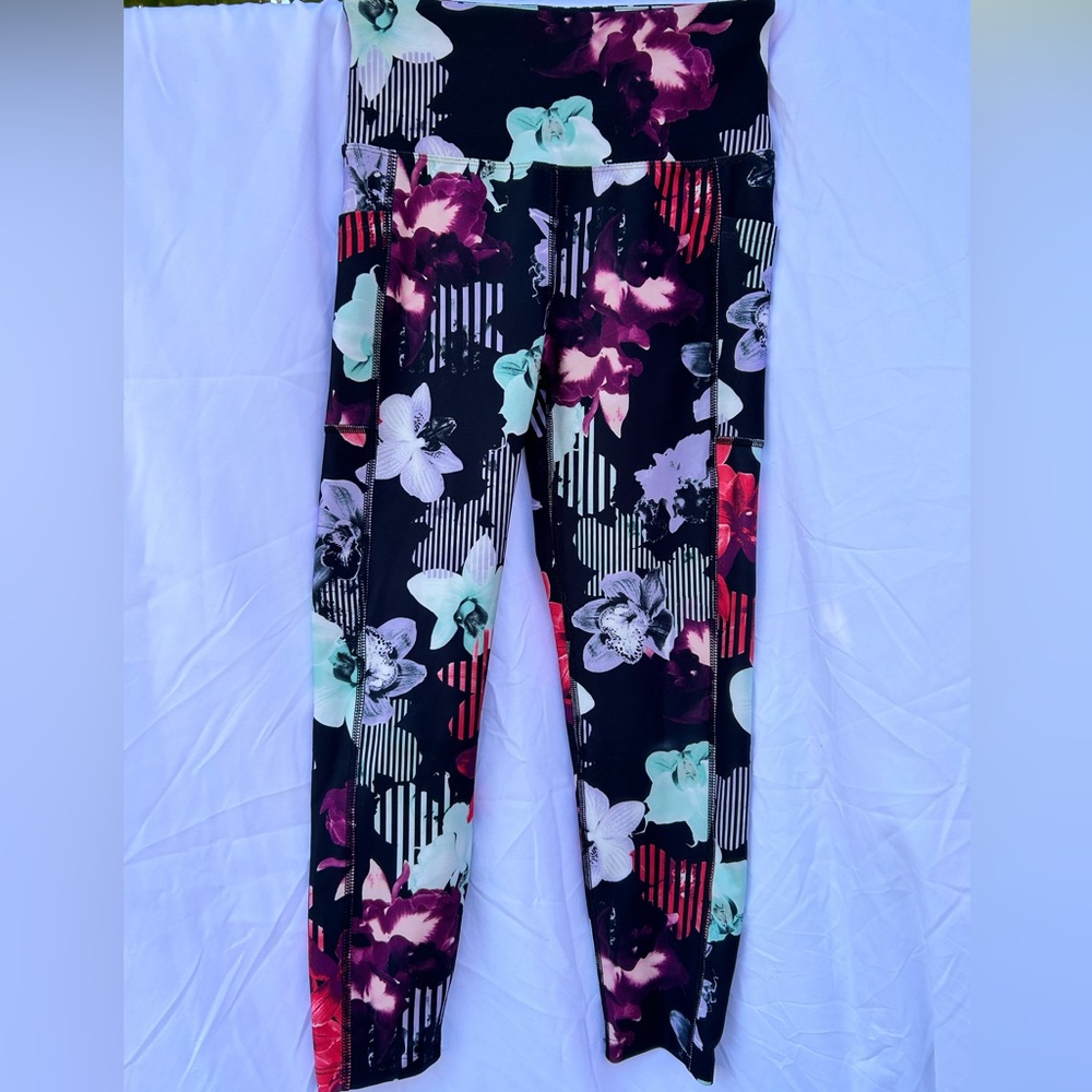 Marika Multi Colored Floral Leggings, Small